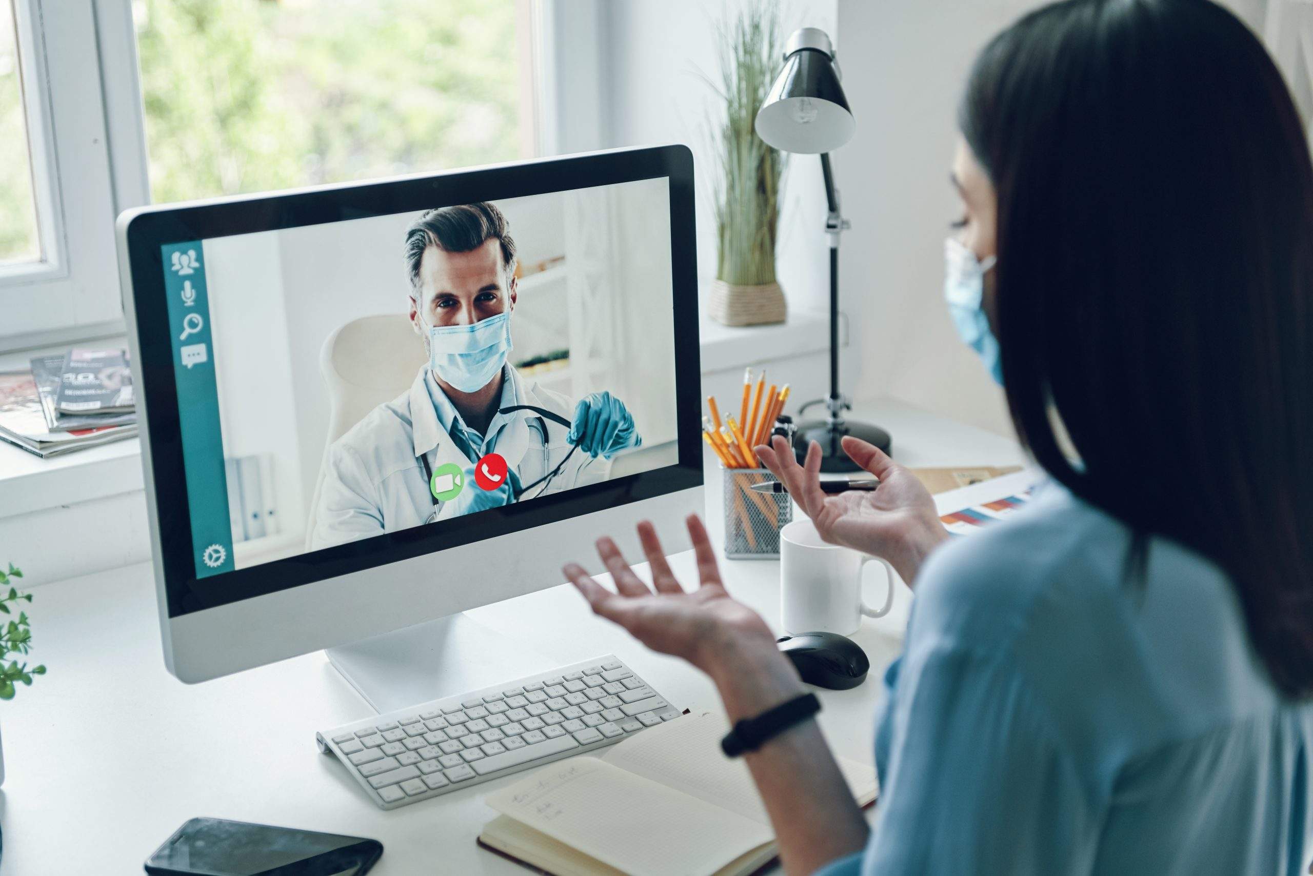 video-conferencing-in-telemedicine-scaled